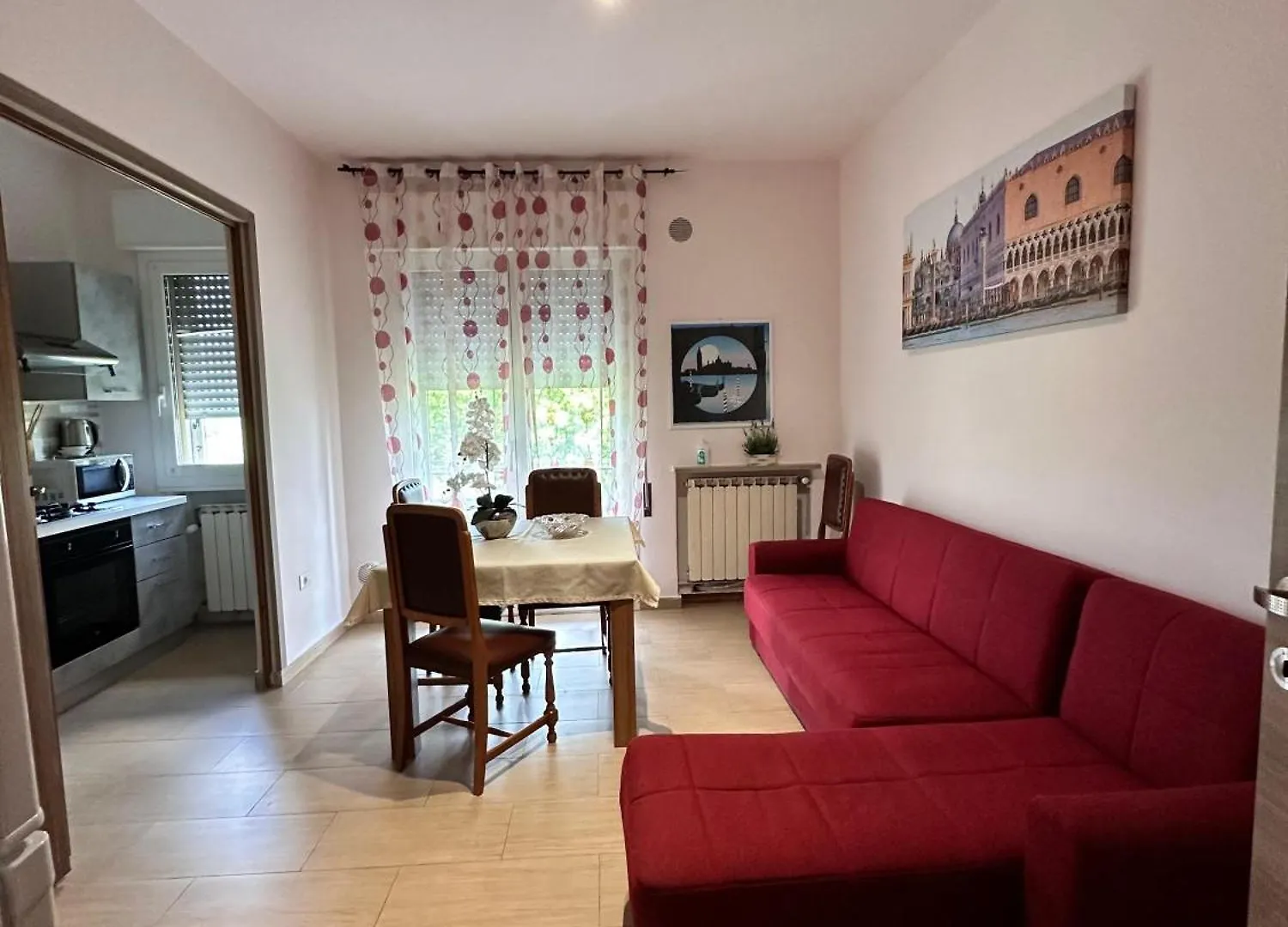 Casa Luna Mestre