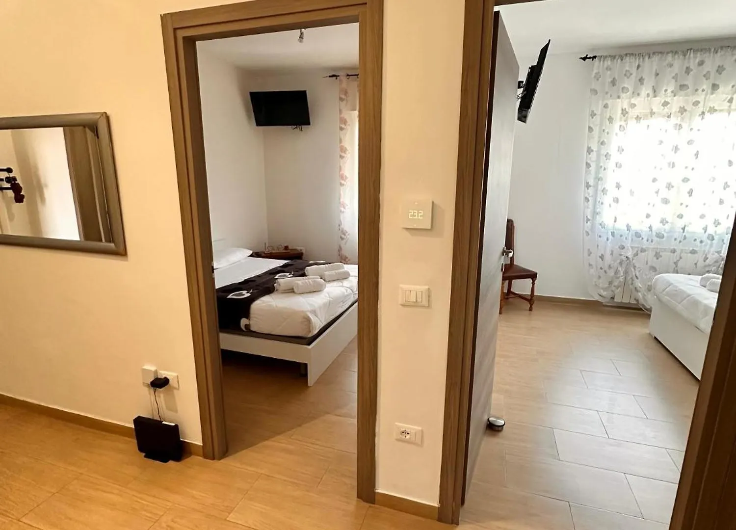 Casa Luna Mestre 0*,  Italy