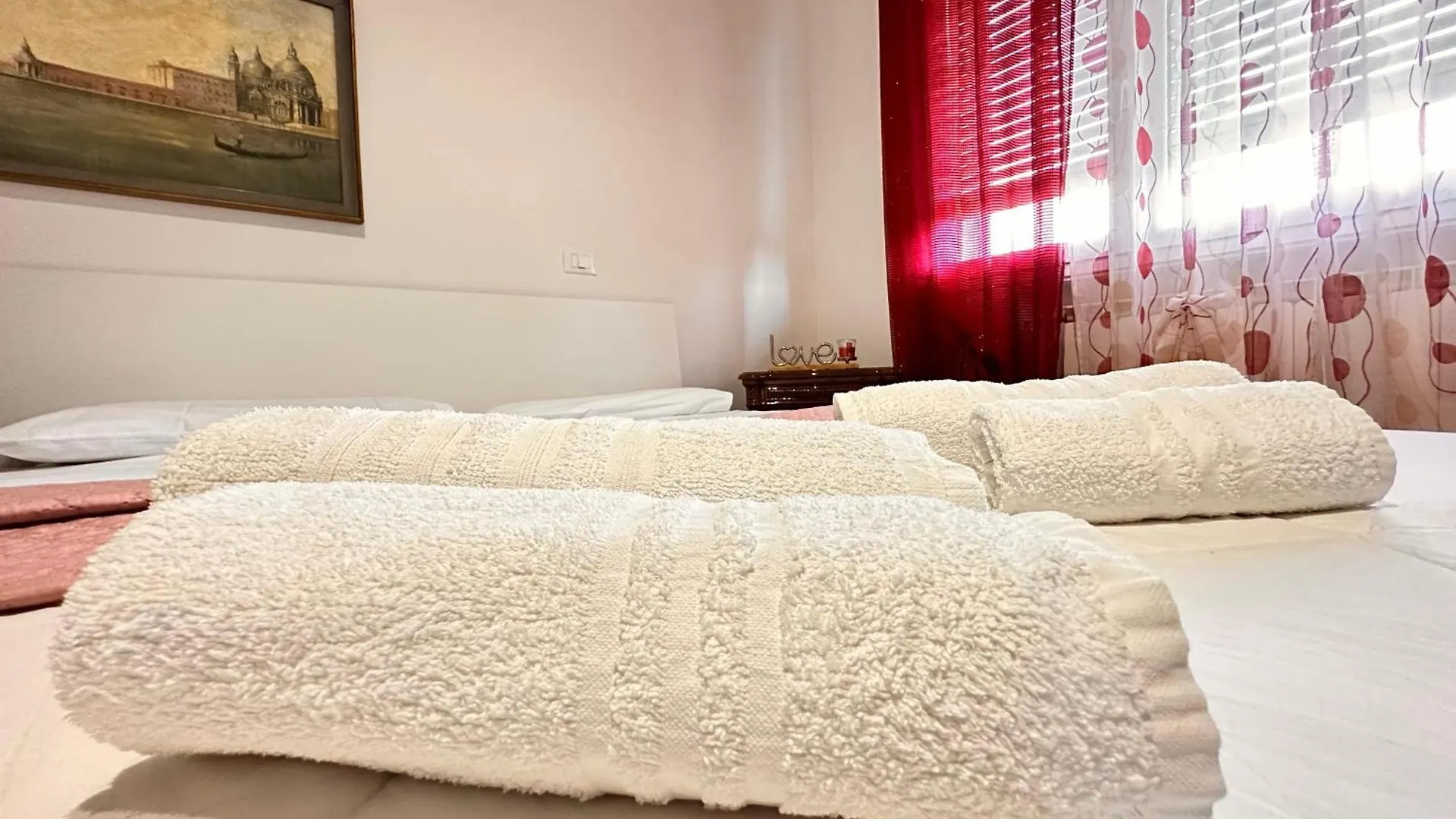Apartment Casa Luna Mestre Italy
