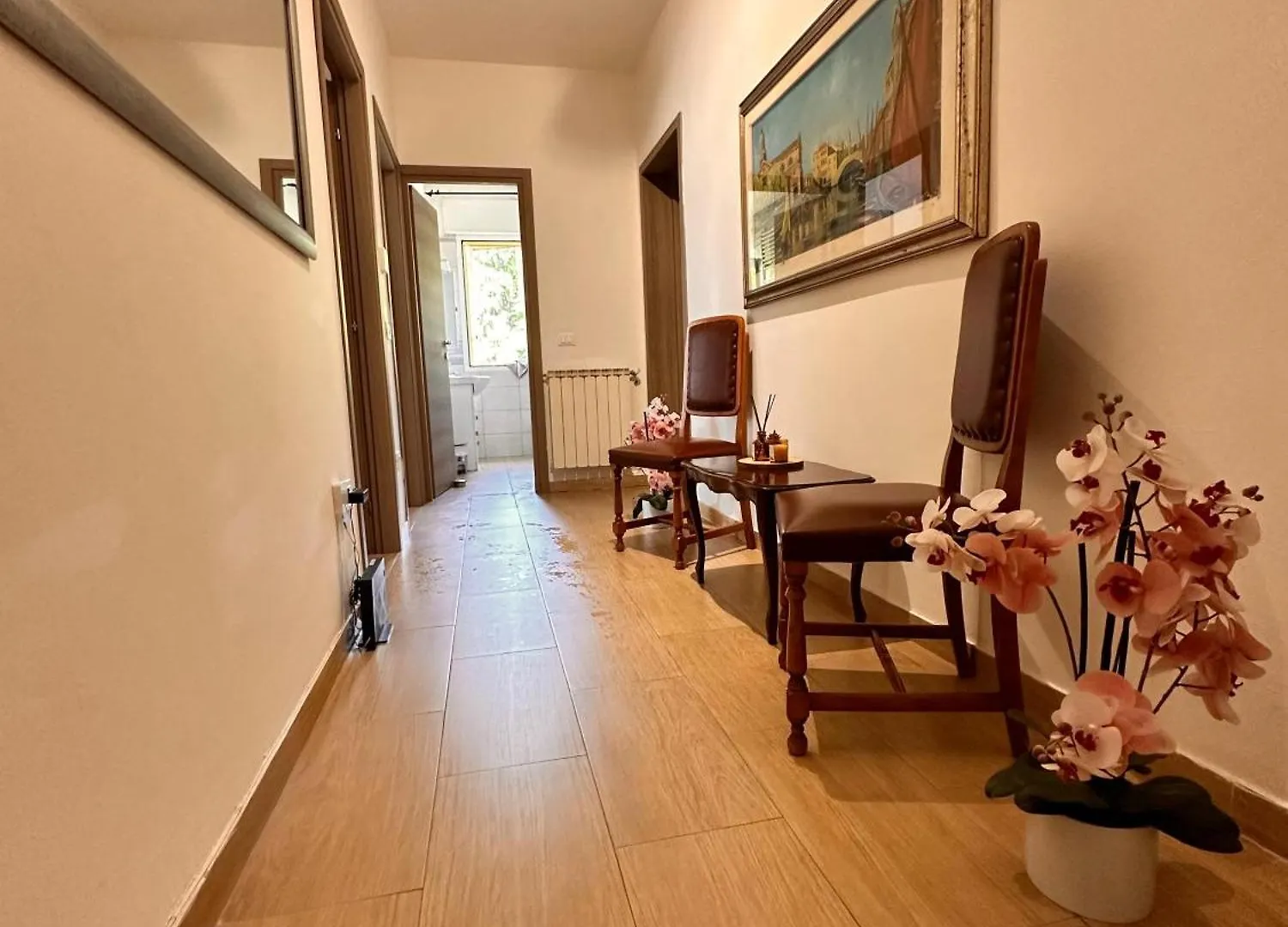 Casa Luna Mestre 0*,